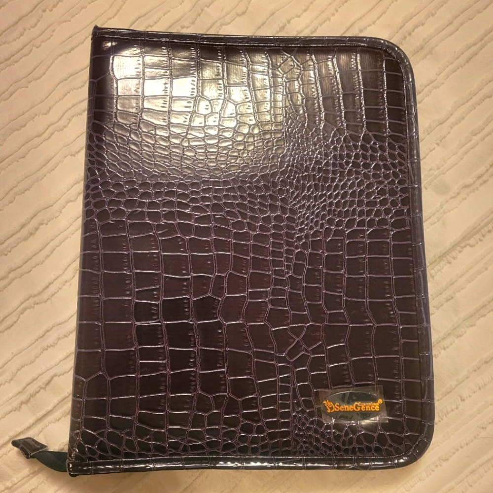 New without tag Dark purple, embossed fuax croc Leather style make up Binder
